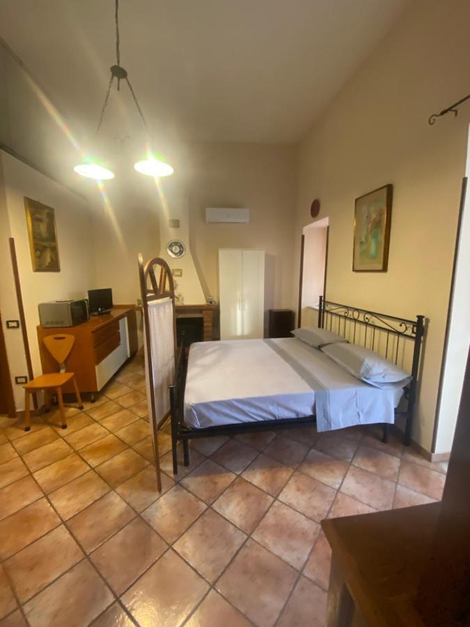 Appartamento In Villa Alle Falde Del Vesuvio Naples Luaran gambar