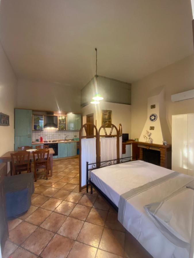 Appartamento In Villa Alle Falde Del Vesuvio Naples Luaran gambar